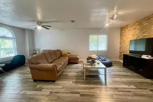 1044 Nin St, Orlando, FL 32835 - Photo 5