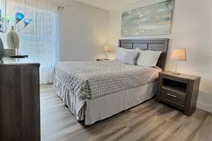 1005 Lake Berkley Dr, Kissimmee, FL 34746 - Photo 7