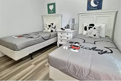 1005 Lake Berkley Drive, Kissimmee, FL 34746 - Photo 13