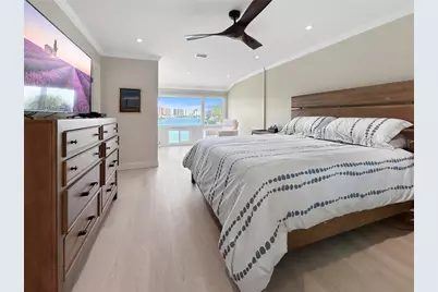 152 Marina Del Rey Court, Clearwater Beach, FL 33767 - Photo 15