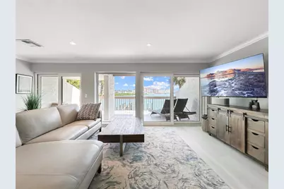 152 Marina Del Rey Court, Clearwater Beach, FL 33767 - Photo 3