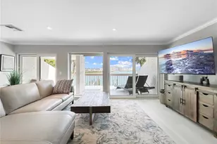 152 Marina Del Rey Ct, Clearwater Beach, FL 33767 - Photo 3