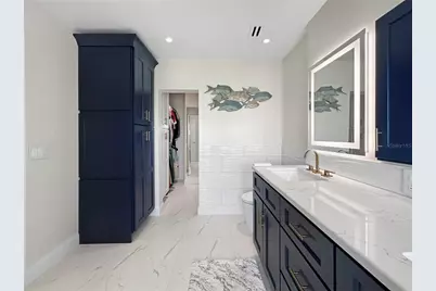 152 Marina Del Rey Court, Clearwater Beach, FL 33767 - Photo 17