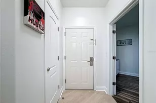 13415 Blue Heron Beach Dr, Orlando, FL 32821 - Photo 9