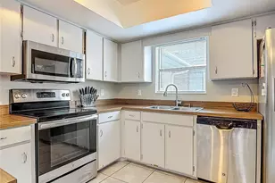 718 Lakeside Dr, Winter Springs, FL 32708 - Photo 17