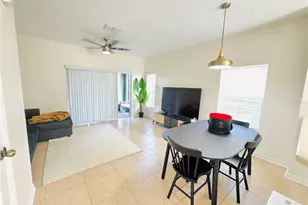 3660 Wilshire Way Rd, Orlando, FL 32829 - Photo 9