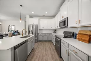 10031 Bedtime Story Dr, Winter Garden, FL 34787 - Photo 11