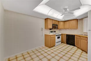 1215 Salerno Ct, Orlando, FL 32806 - Photo 9