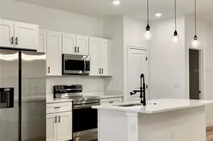 16915 SW 37th Terrace Rd, Ocala, FL 34473 - Photo 9