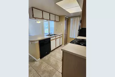 2051 Royal Bay Boulevard #13, Kissimmee, FL 34746 - Photo 7