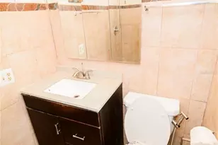 298 NW 104th St, Miami, FL 33150 - Photo 19