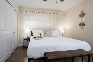 1425 NE 13th St, Gainesville, FL 32601 - Photo 15