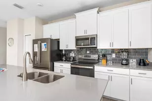 880 Pebble Beach Dr, Davenport, FL 33896 - Photo 3