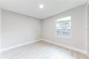 3458 Queensboro Ave S, Saint Petersburg, FL 33711 - Photo 21