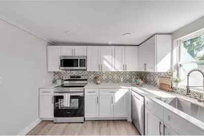 3458 Queensboro Avenue S, Saint Petersburg, FL 33711 - Photo 13