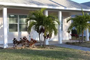 1619 17th St W, Bradenton, FL 34205 - Photo 13