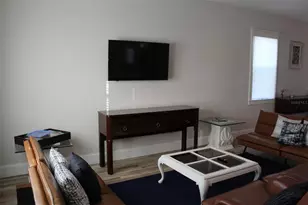 1619 17th St W, Bradenton, FL 34205 - Photo 23