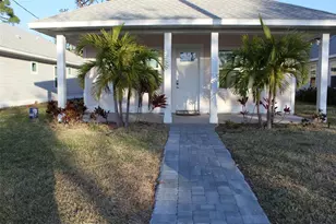 1619 17th St W, Bradenton, FL 34205 - Photo 3