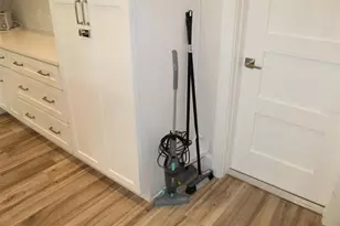 1619 17th St W, Bradenton, FL 34205 - Photo 49