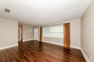 2810 Southern Pkwy W, Bradenton, FL 34205 - Photo 3