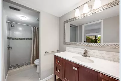 4830 Pebble Beach Drive #B, Orlando, FL 32811 - Photo 9