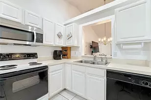 10960 Brown Trout Cir, Orlando, FL 32825 - Photo 3