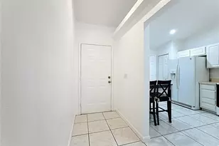 10960 Brown Trout Cir, Orlando, FL 32825 - Photo 7