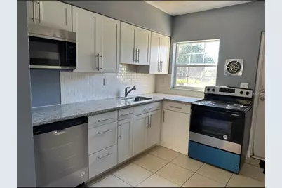 5505 Hernandes Drive #125, Orlando, FL 32808 - Photo 7