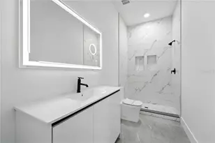 1518 Cloverlawn Ave, Orlando, FL 32806 - Photo 23