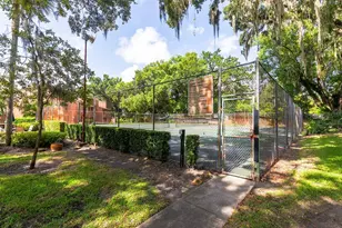 1068 E Michigan St, Orlando, FL 32806 - Photo 31