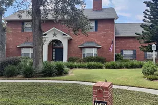 3002 Drakes Landing Ct, Valrico, FL 33596 - Photo 1