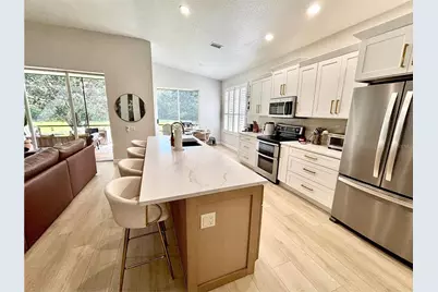 8495 Idlewood Court, Lakewood Ranch, FL 34202 - Photo 5