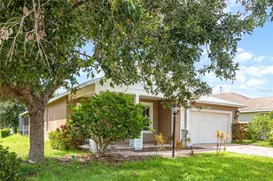 11923 Forest Park Cir, Bradenton, FL 34211 - Photo 3