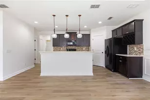 11923 Forest Park Cir, Bradenton, FL 34211 - Photo 7