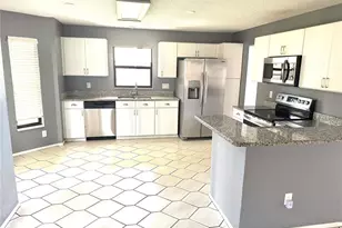 2710 Springfield Dr, Ocoee, FL 34761 - Photo 5