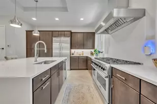 622 E Central Blvd, Orlando, FL 32801 - Photo 13