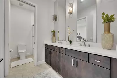 622 E Central Boulevard, Orlando, FL 32801 - Photo 23