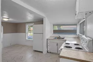 322 S Maple Ave, Sanford, FL 32771 - Photo 7