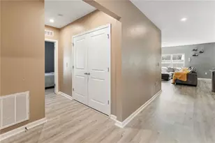 217 Fiddlewood Ct, Davenport, FL 33837 - Photo 9