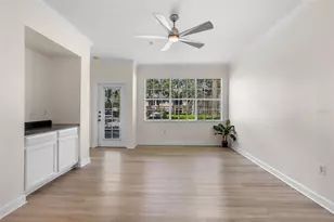 2528 Robert Trent Jones Dr, Orlando, FL 32835 - Photo 7