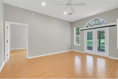 1042 Avenida Sonoma, Lady Lake, FL 32159 - Photo 19