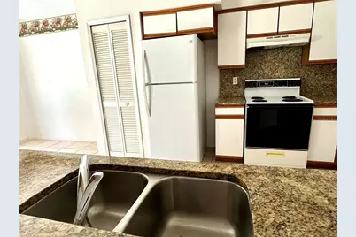 2519 Chatham Circle, Kissimmee, FL 34746 - Photo 5