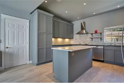 7906 Lost Cove Court, Orlando, FL 32819 - Photo 19