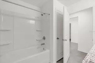 568 Mahogany Wy, Dundee, FL 33838 - Photo 11