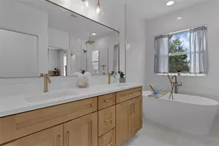 1133 Whitewater Bay Dr, Groveland, FL 34736 - Photo 27