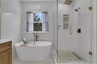 1133 Whitewater Bay Dr, Groveland, FL 34736 - Photo 25