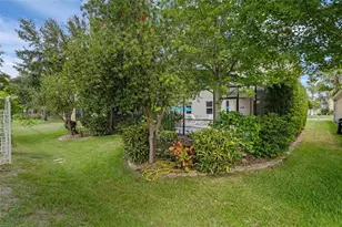 1133 Whitewater Bay Dr, Groveland, FL 34736 - Photo 43