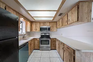 202 Terrace Ct, Sanford, FL 32773 - Photo 11