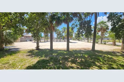 E International Speedway Boulevard, Daytona Beach, FL 32118 - Photo 3