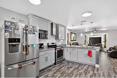 635 Moss Park Court, Kissimmee, FL 34743 - Photo 9